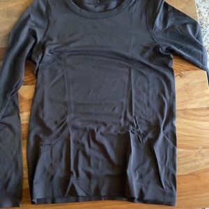 Lululemon technical long sleeve top